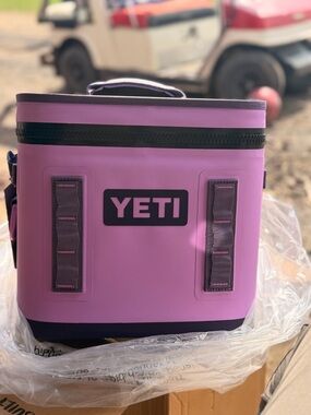 Yeti Hopper Flip 12 - Desert Bloom, Soft Cooler Tote - Purple and Black